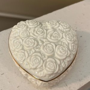🐠 Lenox. Heart Shaped Trinket Box. New.